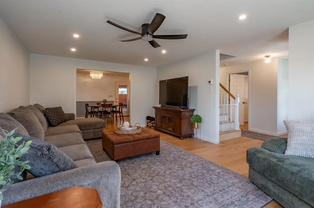 528 Weston Road Manchester NH 03103