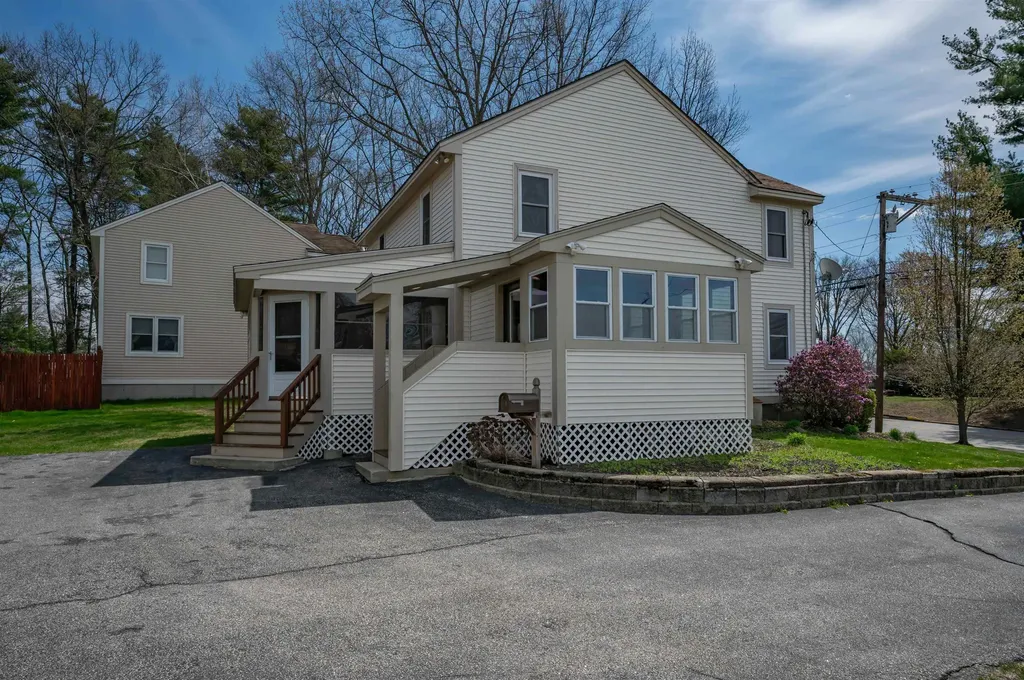 528 Weston Road Manchester NH 03103