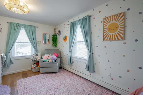 528 Weston Road Manchester NH 03103