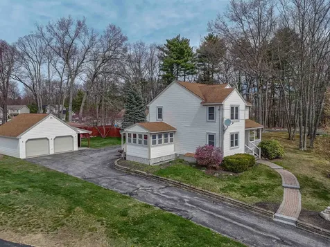 528 Weston Road Manchester NH 03103