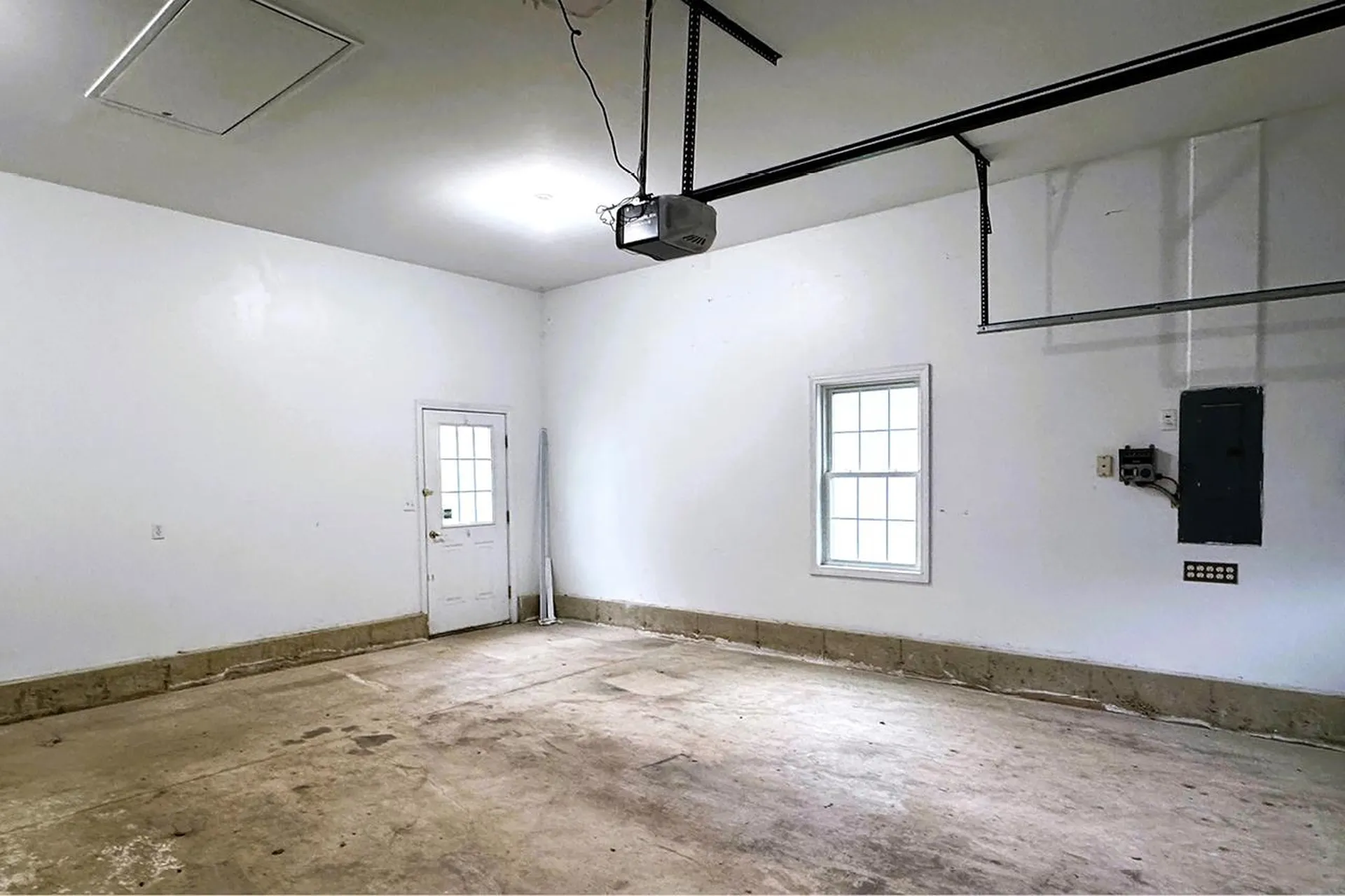4 Haley Court Londonderry NH 03053