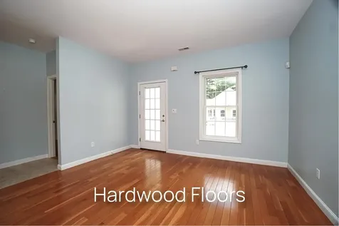 4 Haley Court Londonderry NH 03053