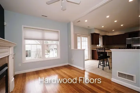4 Haley Court Londonderry NH 03053