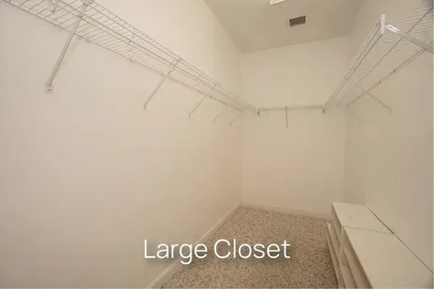 4 Haley Court Londonderry NH 03053