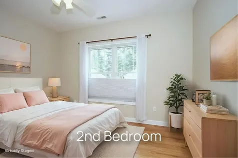 4 Haley Court Londonderry NH 03053