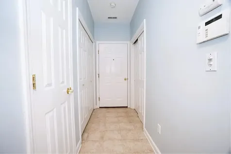 4 Haley Court Londonderry NH 03053