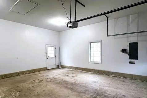4 Haley Court Londonderry NH 03053
