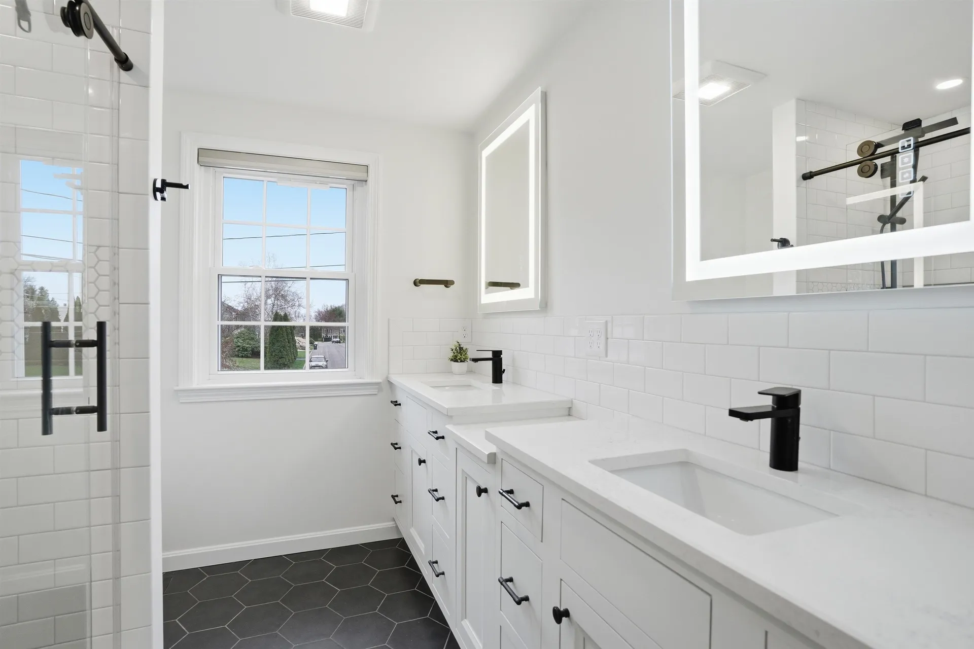 62 Shepherd Road Manchester NH 03104