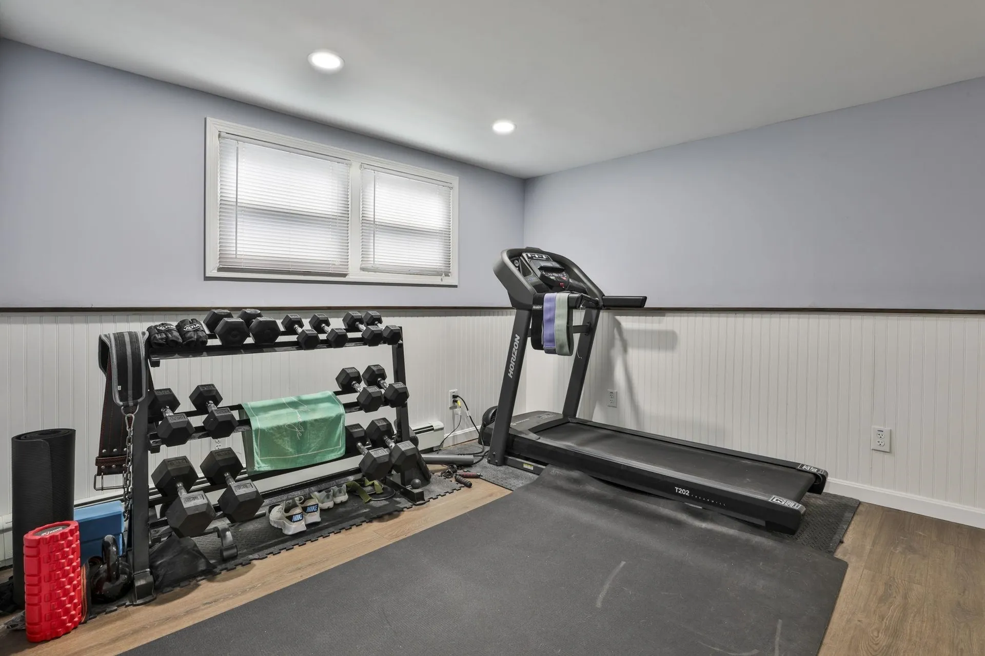 8 Kingston Drive Nashua NH 03060