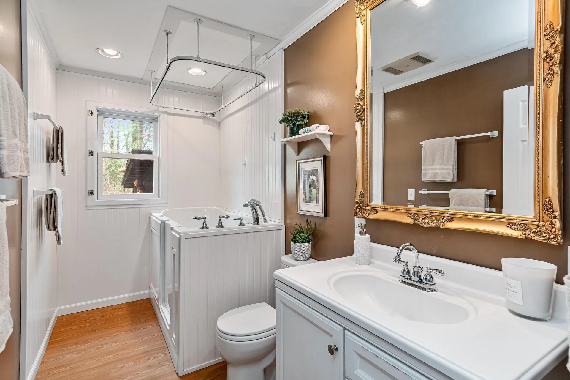 13 Tanglewood Drive Essex VT 05452