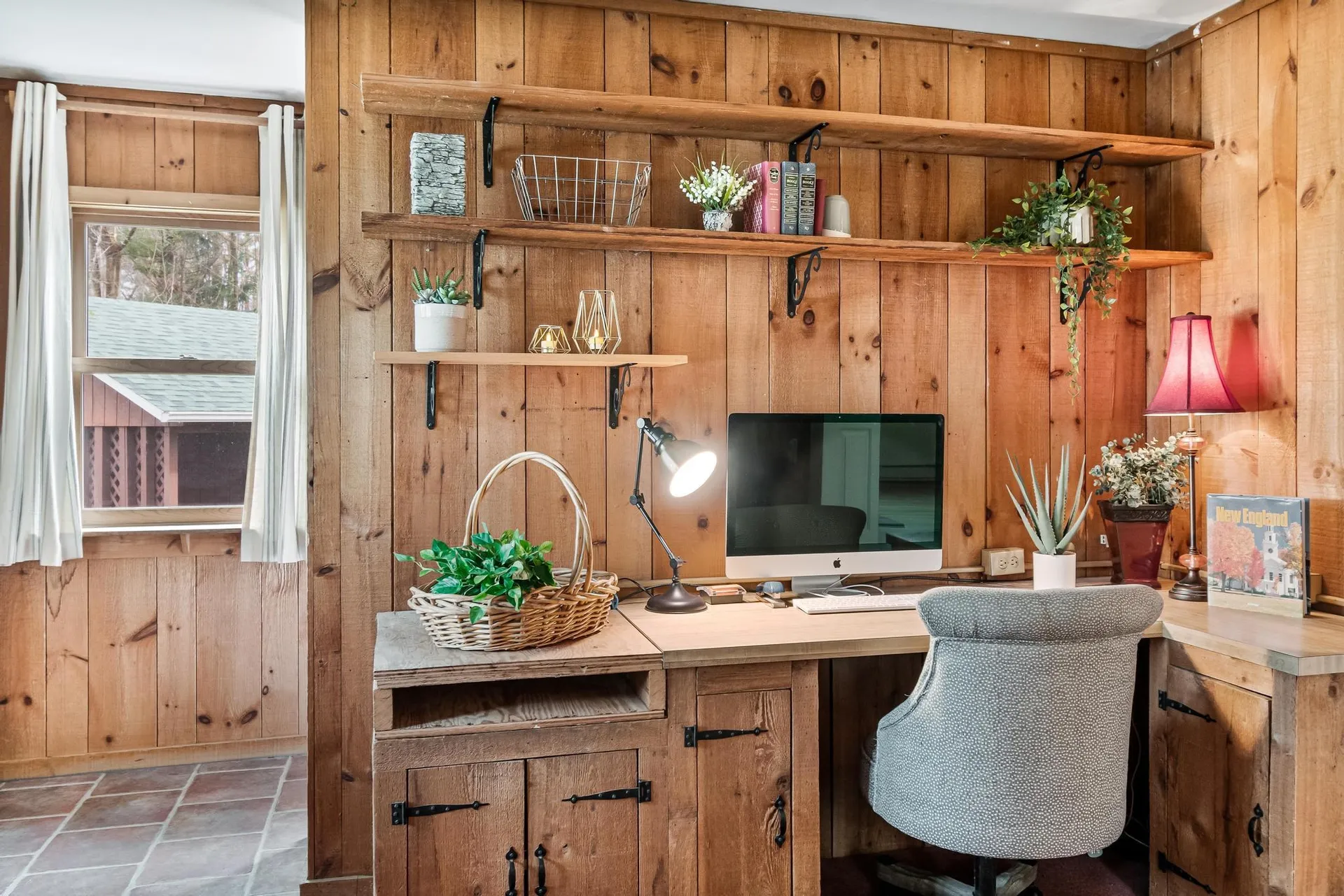13 Tanglewood Drive Essex VT 05452