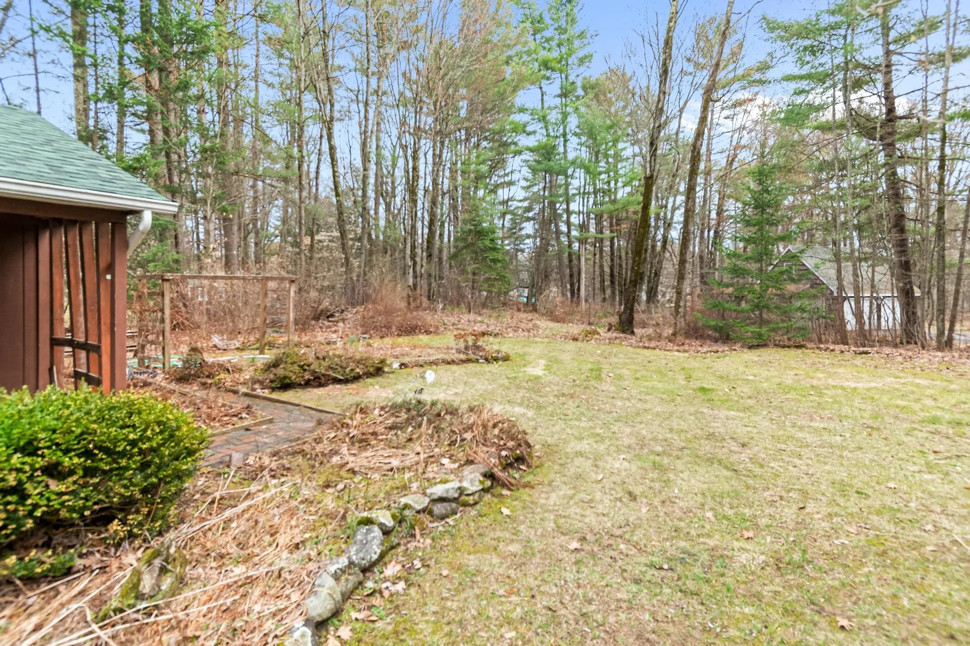 13 Tanglewood Drive Essex VT 05452