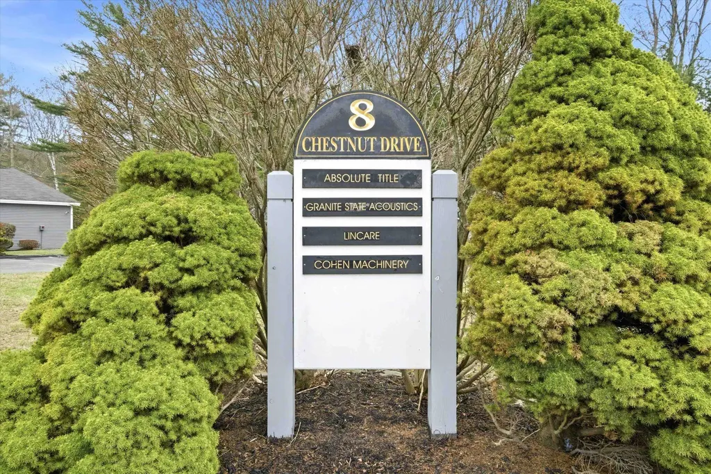 8 Chestnut Drive Bedford NH 03110