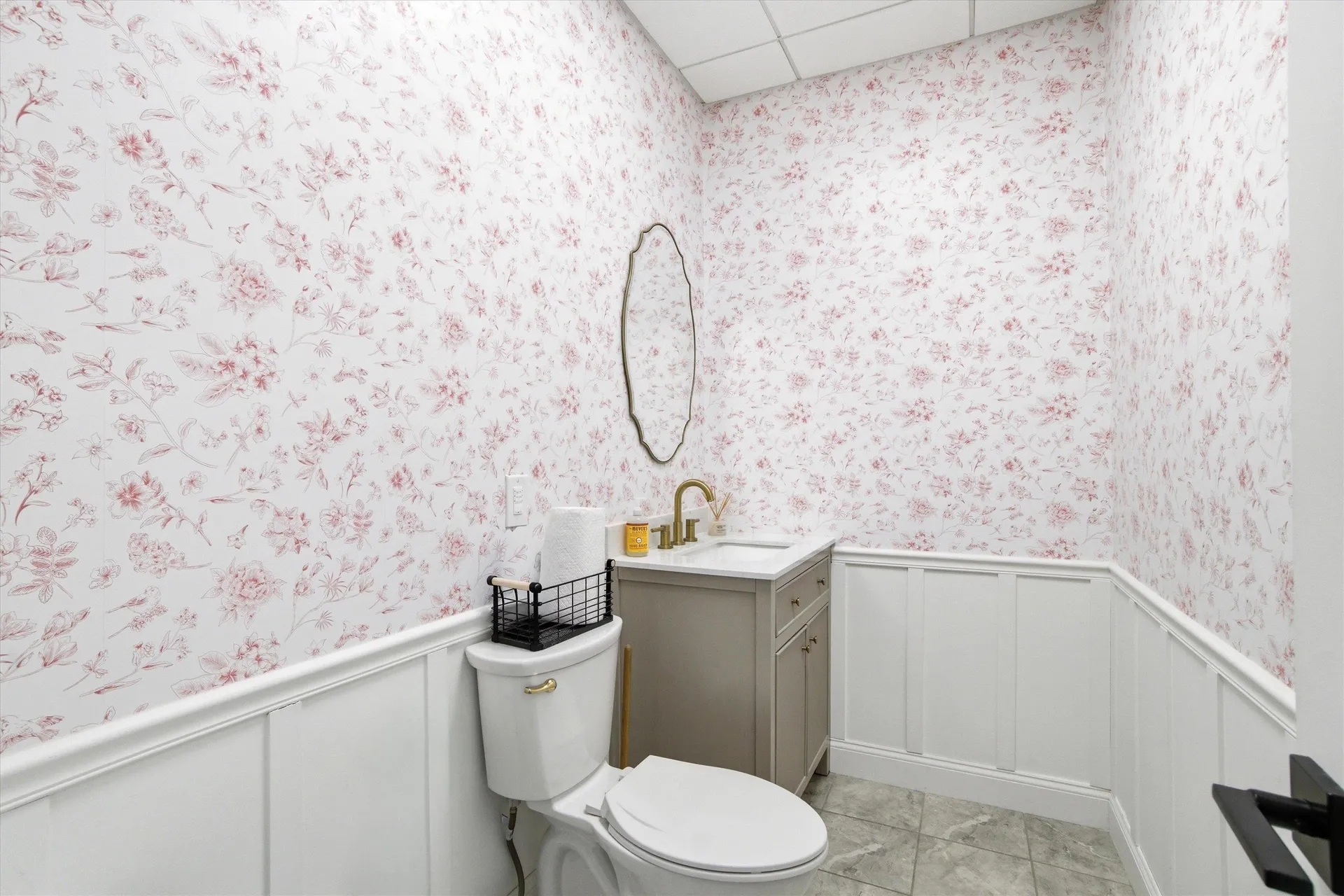 8 Chestnut Drive Bedford NH 03110