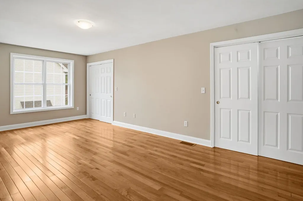 46 Cherrywood Drive Nashua NH 03062