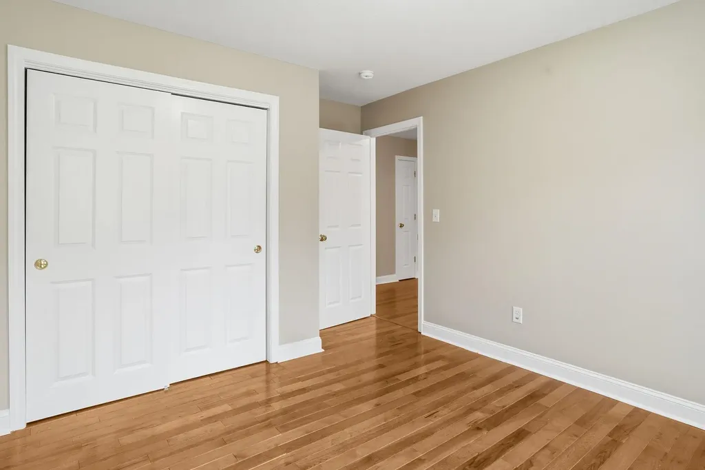 46 Cherrywood Drive Nashua NH 03062