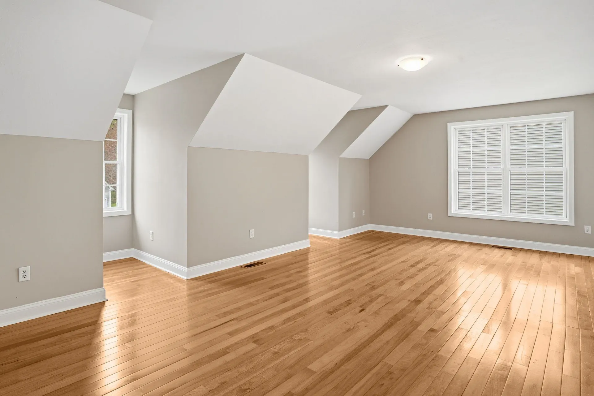 46 Cherrywood Drive Nashua NH 03062
