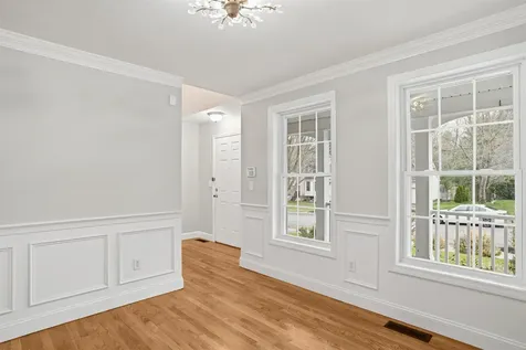 46 Cherrywood Drive Nashua NH 03062