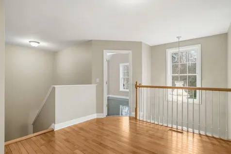 46 Cherrywood Drive Nashua NH 03062