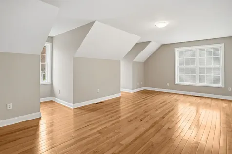 46 Cherrywood Drive Nashua NH 03062