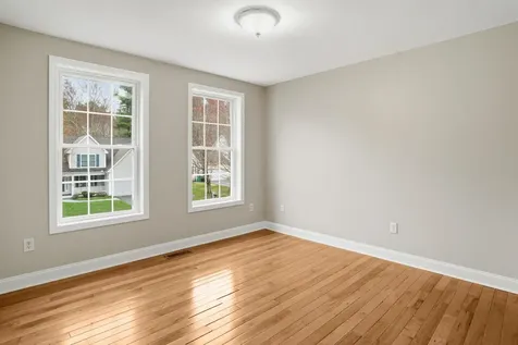 46 Cherrywood Drive Nashua NH 03062
