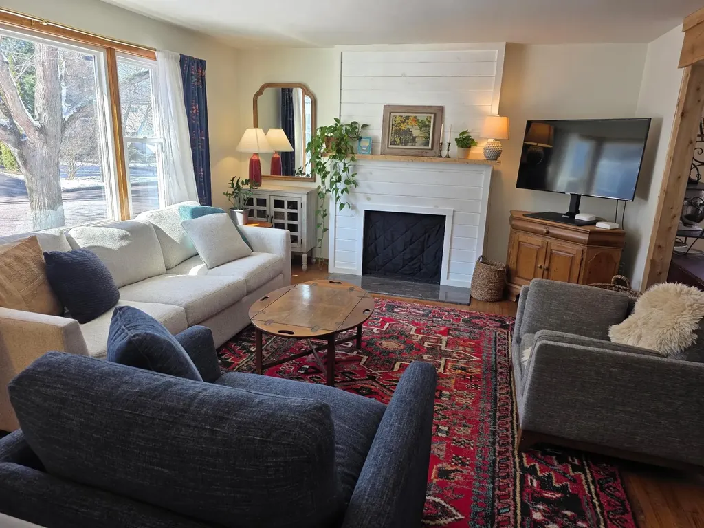68-70 Morse Place Burlington VT 05405