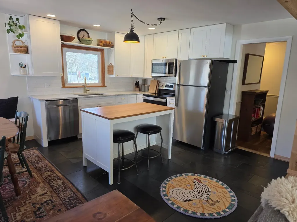 68-70 Morse Place Burlington VT 05405