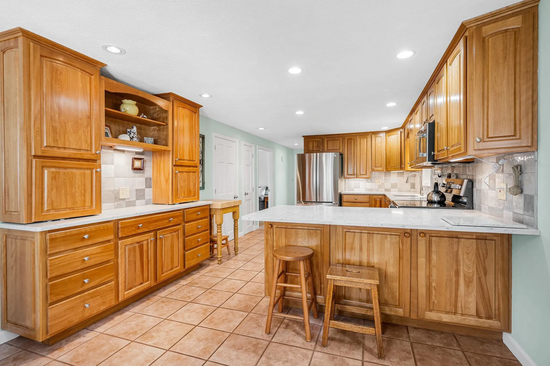 31 Hyacinth Drive Nashua NH 03062