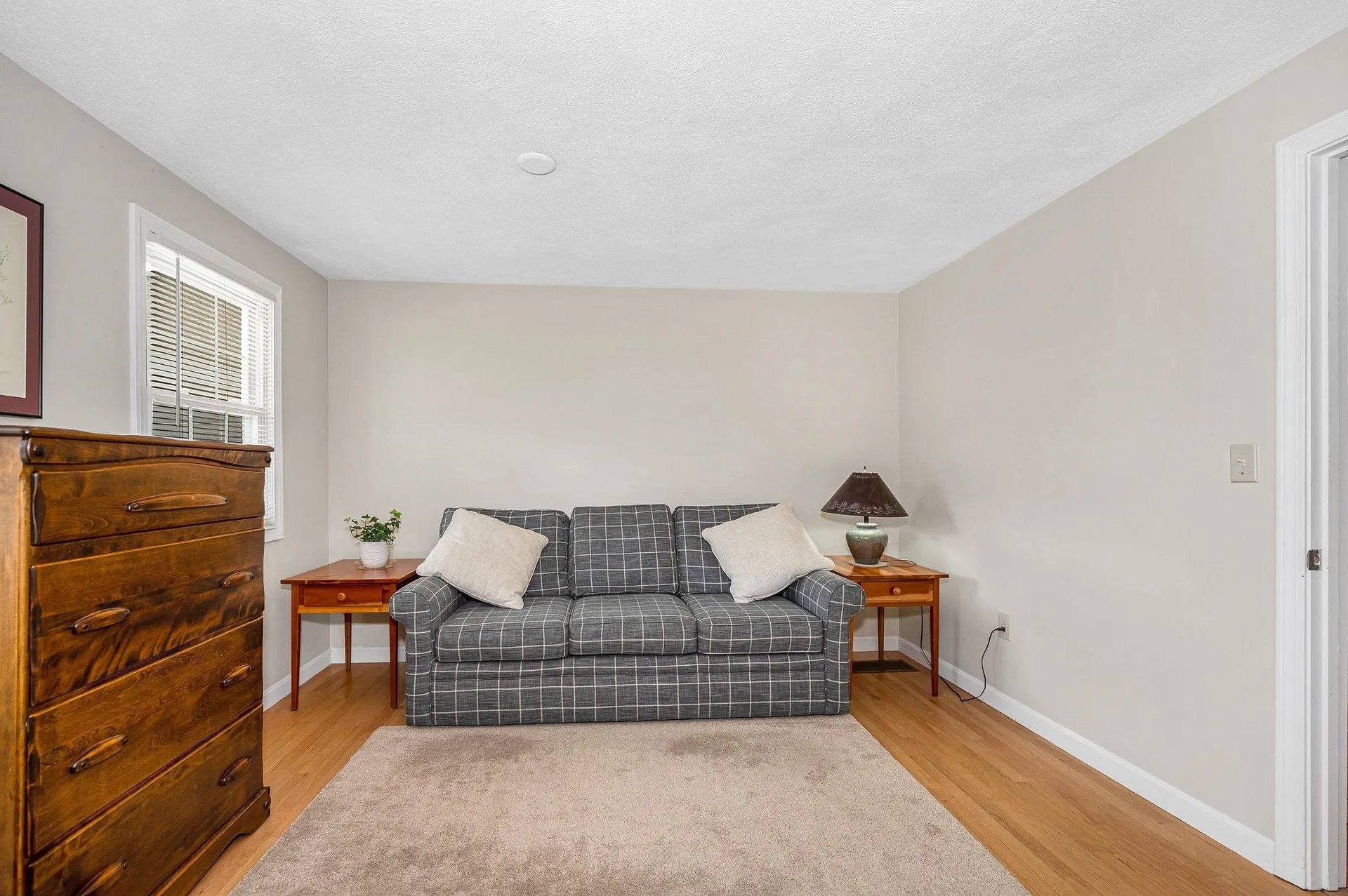 31 Hyacinth Drive Nashua NH 03062