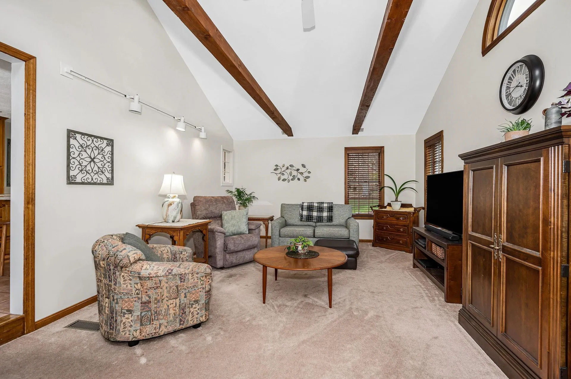 31 Hyacinth Drive Nashua NH 03062