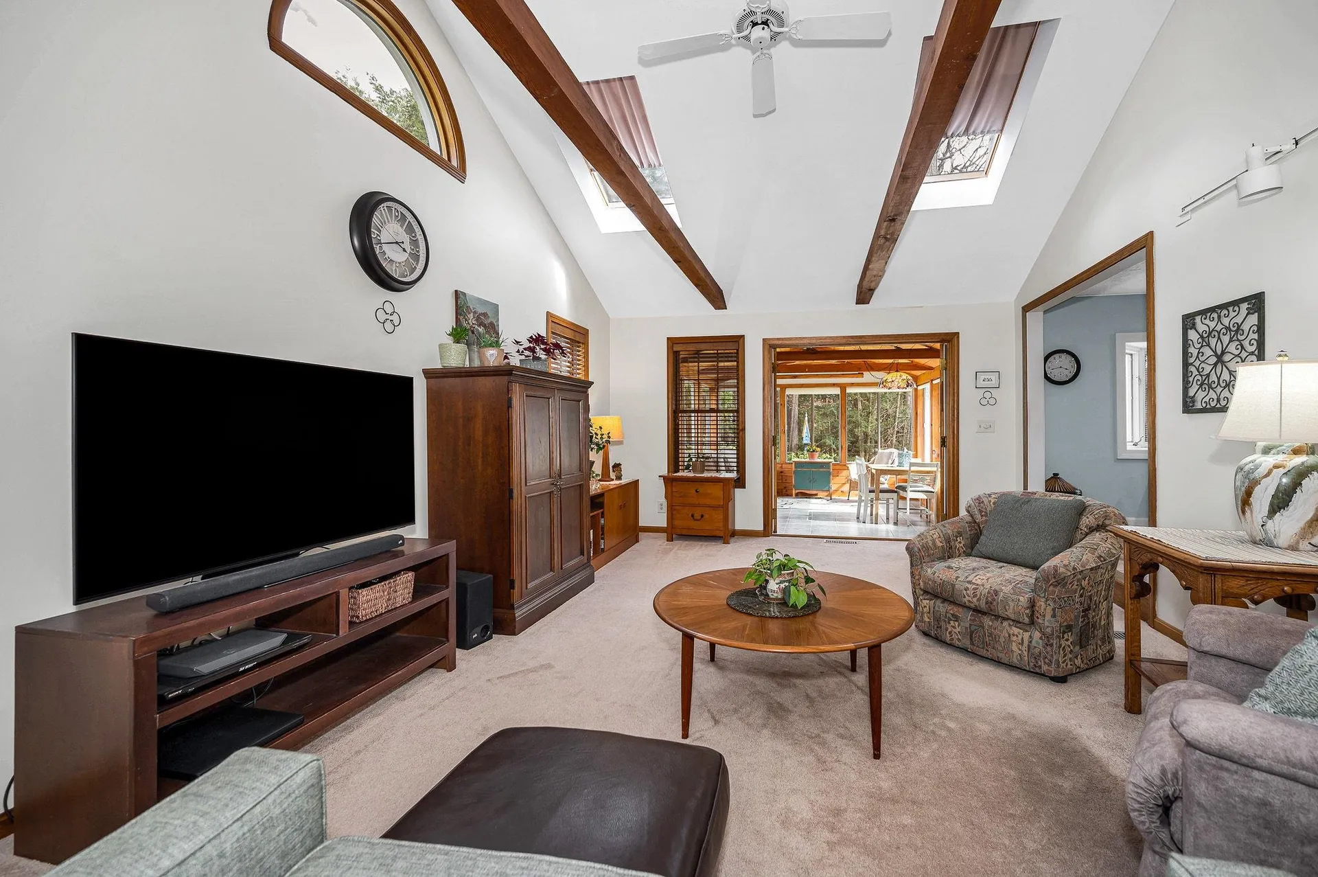31 Hyacinth Drive Nashua NH 03062