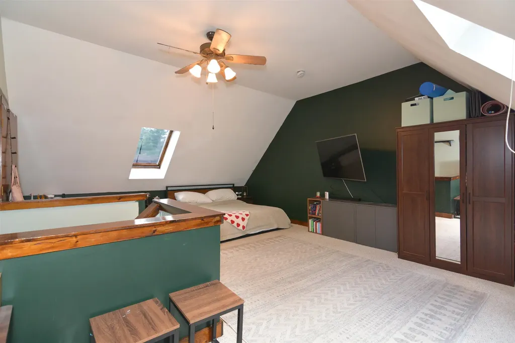 5 Harwich Court Merrimack NH 03054