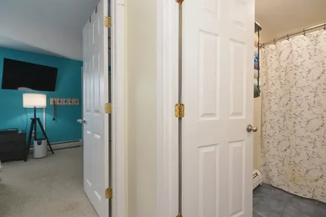 5 Harwich Court Merrimack NH 03054