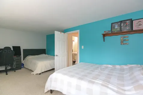 5 Harwich Court Merrimack NH 03054