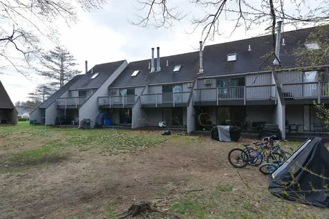 5 Harwich Court Merrimack NH 03054