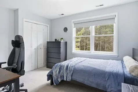 28 Wright Acres Road Bedford NH 03110