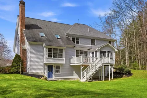 28 Wright Acres Road Bedford NH 03110