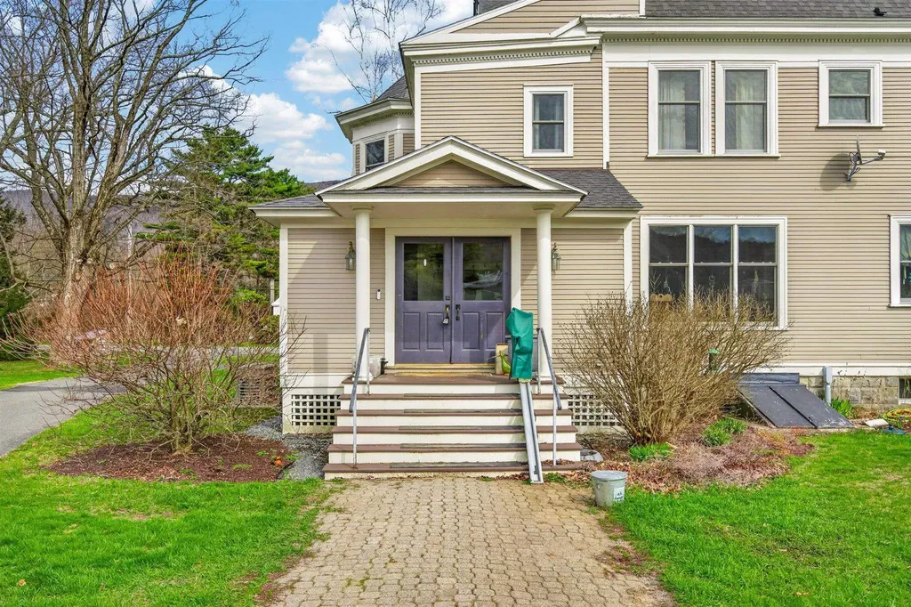 751 Main Road Stamford VT 05352