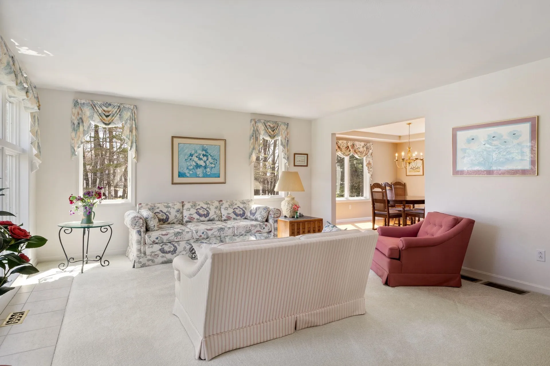 11 Captain Parker Drive Lee NH 03861