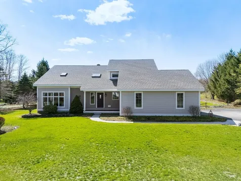 11 Captain Parker Drive Lee NH 03861