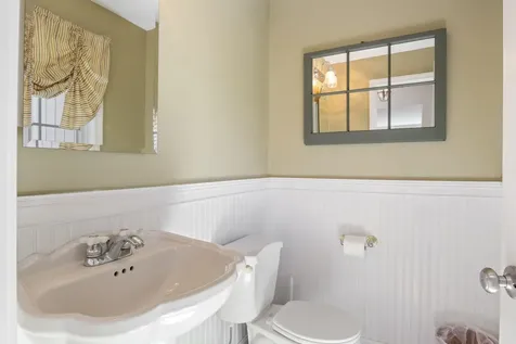 11 Captain Parker Drive Lee NH 03861