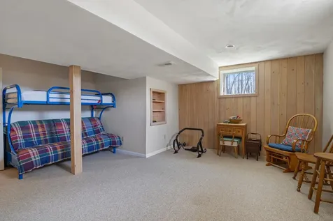 11 Captain Parker Drive Lee NH 03861