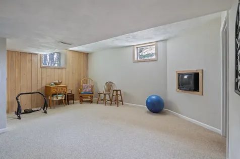11 Captain Parker Drive Lee NH 03861