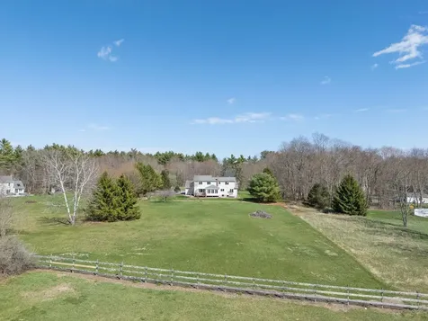 11 Captain Parker Drive Lee NH 03861