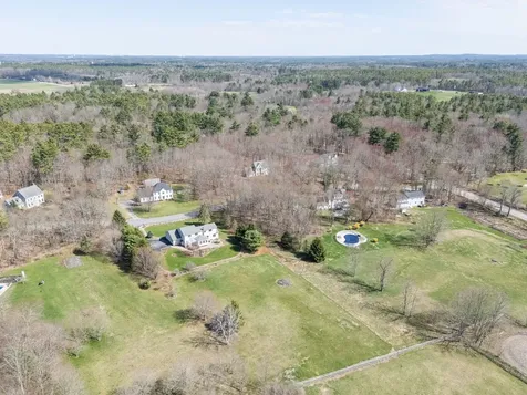 11 Captain Parker Drive Lee NH 03861