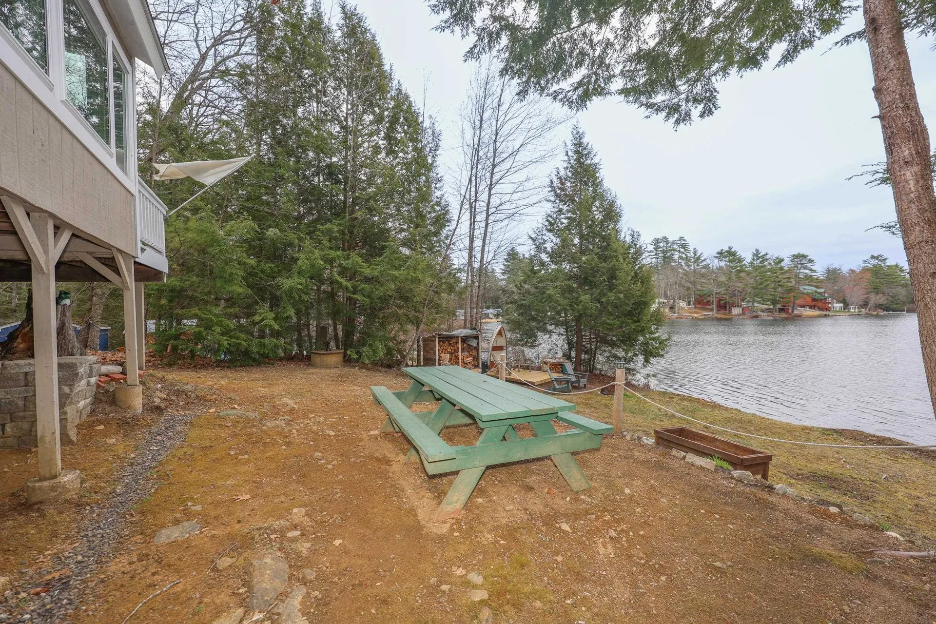 44 W Huntress Pond Road Barnstead NH 03225