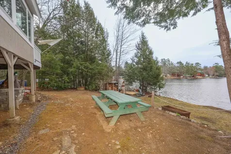 44 W Huntress Pond Road Barnstead NH 03225