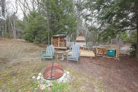 44 W Huntress Pond Road Barnstead NH 03225