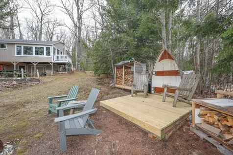 44 W Huntress Pond Road Barnstead NH 03225