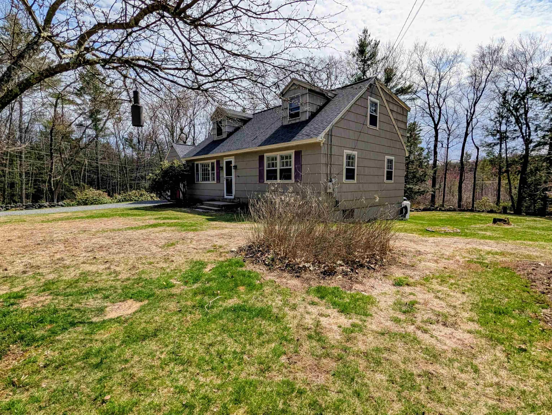 263 Cram Hill Road Lyndeborough NH 03082